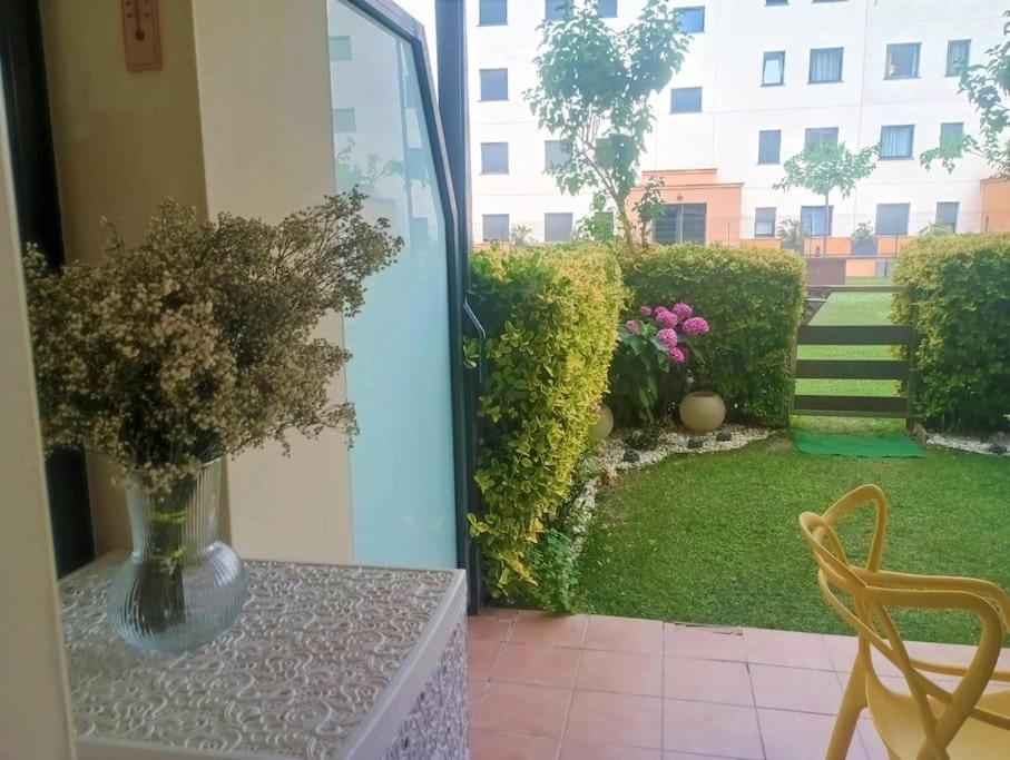 Apartamento En Primera Linea De Mar Roses Exterior photo